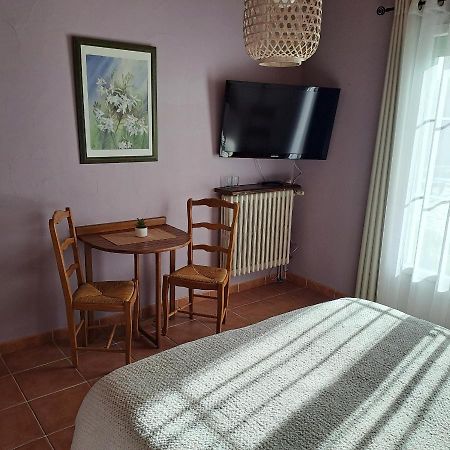 La Chambre De L'Auxineill Castelnou Εξωτερικό φωτογραφία